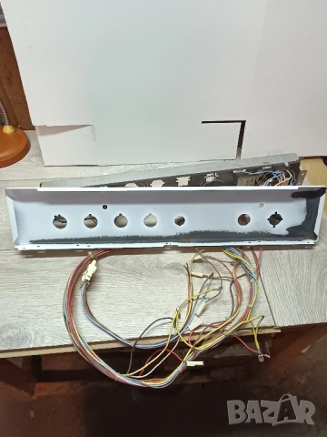 Готварска печка индезит mod: K6M5 части 6 вида В, снимка 6 - Печки, фурни - 51949463