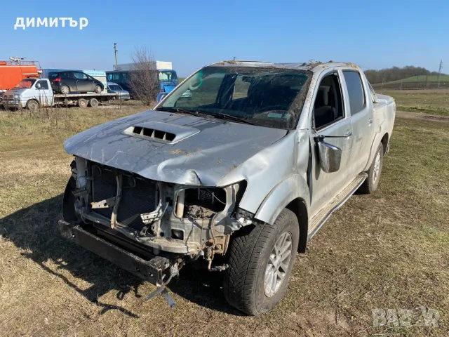 toyota hilux 3.0 d4d facelift navi на части тойота хайлукс автомат , снимка 9 - Автомобили и джипове - 49171638