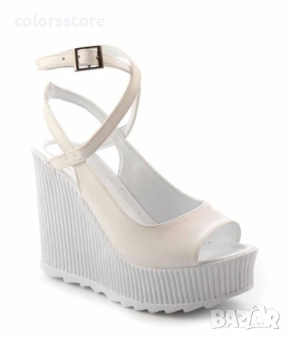 Сандали на платформа - бежова кожа с бяло ходило - 9107

