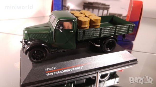 Phänomen Granit 27 1950 Donkergroen - мащаб 1:43 на IST Models модела е нов в PVC дисплей-кейс, снимка 9 - Колекции - 27490713