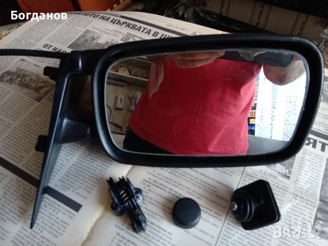 Дясно огледало за Фолксваген Пасат 2 1990 г.