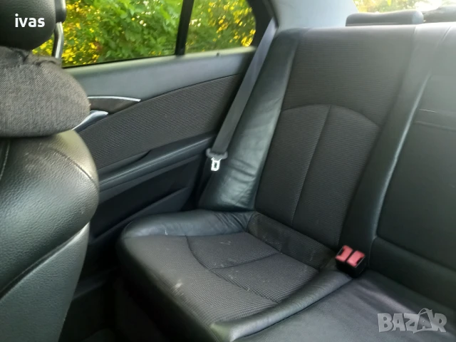 Mercedes-Benz E 220 CDI Avantgarde, снимка 14 - Автомобили и джипове - 50889745