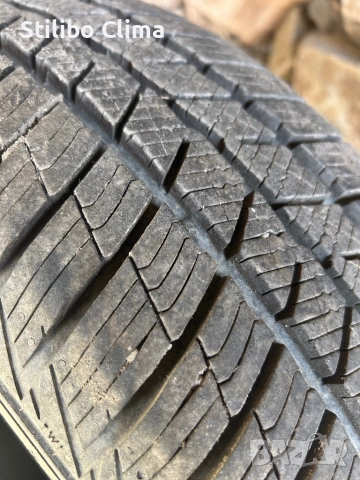 Зимни гуми, снимка 2 - Гуми и джанти - 51951081