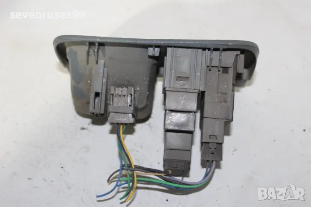 Бутон реглаж фарове Рено Меган Сценик 1998 1.6i Renault Megane Scenic, снимка 4 - Части - 49832930