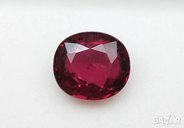 Красив рубин в класическо червено - 0.77кт.! Сертифициран! Нов!