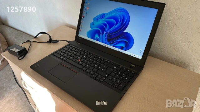 Лаптоп Lenovo T550, снимка 5 - Лаптопи за дома - 50966561