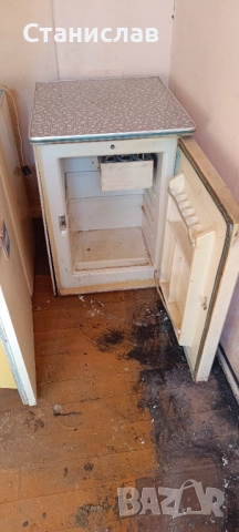 Хладилник  МРАЗ, снимка 3 - Хладилници - 52283793