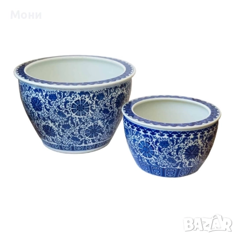 Керамични кашпи с флорални орнаменти, 2 размера  Изящни порцеланови кашпи, декорирани с нежни сини ф