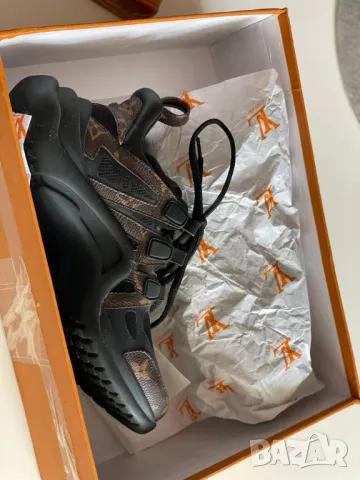 Louis Vuitton Archlight Дамски сникърси, 38 EU, снимка 2 - Маратонки - 49535736
