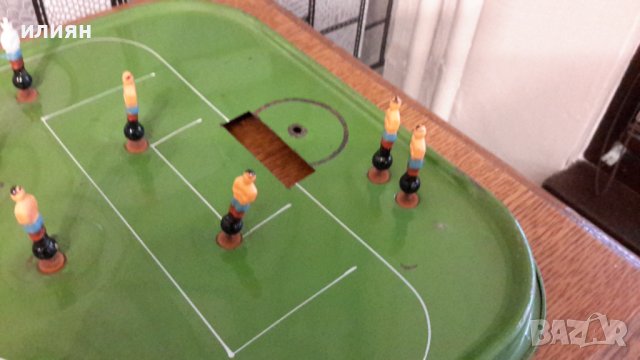 Стара ламаринена игра, футбол има забележки , снимка 3 - Колекции - 40726456