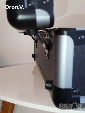 ⚫ BLACK 👁️‍🗨️👁️‍🗨️ FRIDAY⚫Алуминиев Куфар 380/260/160, снимка 15 - Нумизматика и бонистика - 52142038