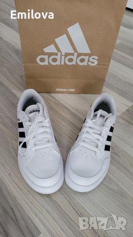 Нови оригинални Adidas, снимка 2 - Маратонки - 37681424