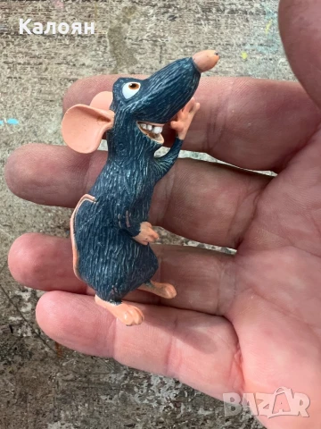 Фигурка на плъх играчка 