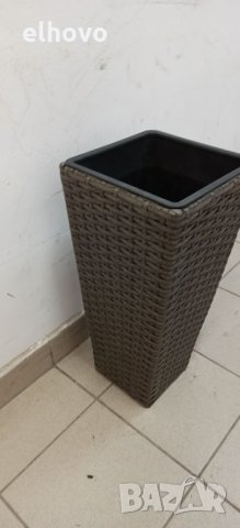 Саксия синтетичен ратан, снимка 2 - Саксии и кашпи - 33012714