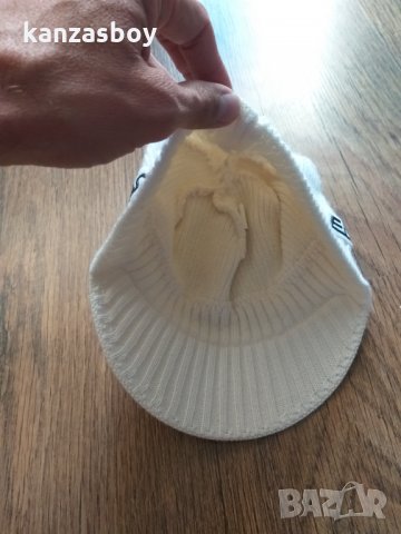 Eisbär - страхотна зимна шапка КАТО НОВА , снимка 6 - Шапки - 34588755