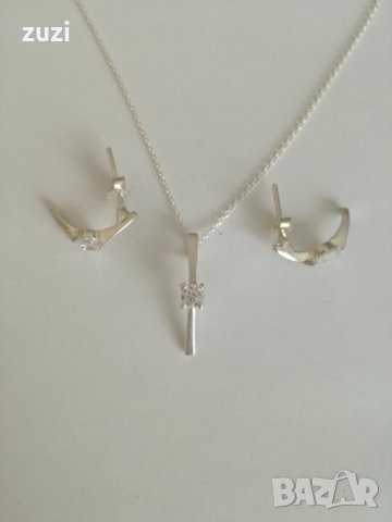 Елегантен сребърен комплект с цирконий. Сребро проба 925. 