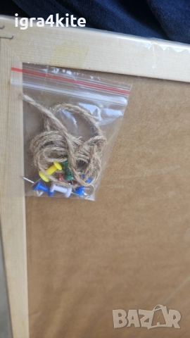 Ново! Дървено табло с корк в 5 размера с пинчета и връв за закачане, снимка 3 - Друго - 51942692