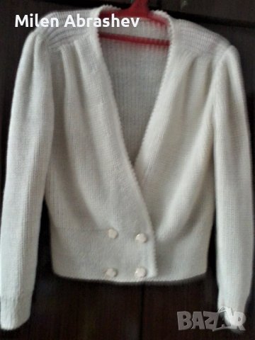 Дамски блузи ръчно плетиво, снимка 4 - Блузи с дълъг ръкав и пуловери - 43032818