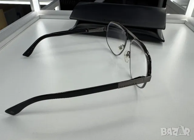 Диоптричнa рамкa Dsquared2, снимка 7 - Слънчеви и диоптрични очила - 49777111