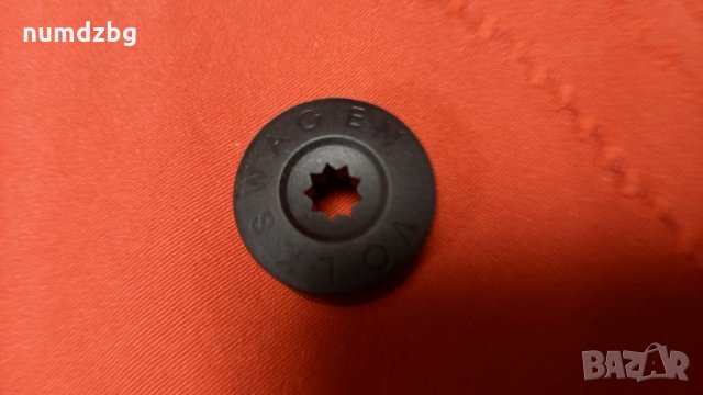 Декоративни капачки за болтове Volkswagen, снимка 4 - Аксесоари и консумативи - 35140133