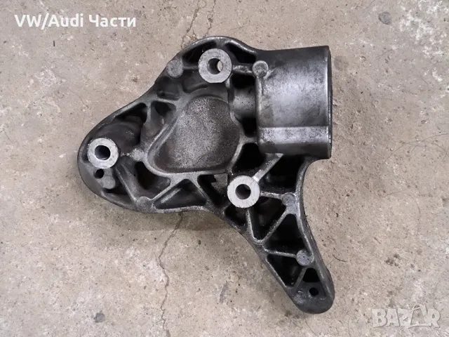 Лапа захват конзола стойка компресор климатик за Голф 5 Volkswagen Golf 5 Passat Touran 1K0260885B, снимка 2 - Части - 50235772