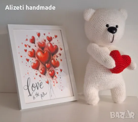 Влюбено мече, подарък за свети валентин.