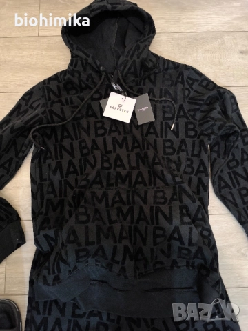 Екип Balmain L, снимка 2 - Спортни дрехи, екипи - 52263243