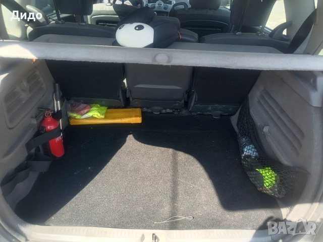 Renault Megane Scenic 2, 1.5 DCI, снимка 15 - Автомобили и джипове - 51789645