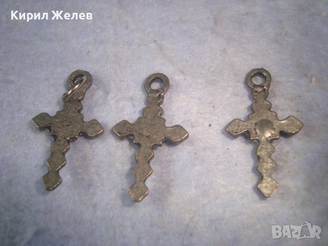 Лот 3 СТАРИ СРЕБРИСТИ КРЪСТЧЕТА РАЗПЯТИЕ НАГРЪДНИ РЕЛЕФНИ 21284, снимка 2 - Колиета, медальони, синджири - 36928657