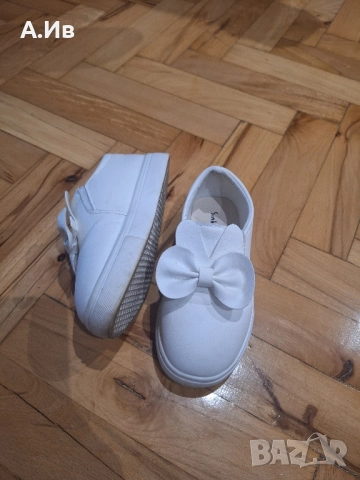 детски бели обувки, снимка 4 - Детски обувки - 51711952