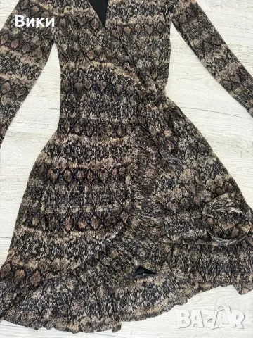 Красива рокля по етикет в XS, но е подходяща за S и М, снимка 8 - Рокли - 48168133