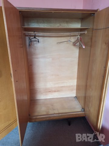 Гардероб, снимка 4 - Гардероби - 37442549