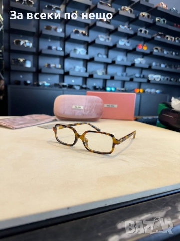 Miu Miu Слънчеви Очила С UV400 Защита - Налични Различни Цветове Код SK324, снимка 2 - Слънчеви и диоптрични очила - 52598795