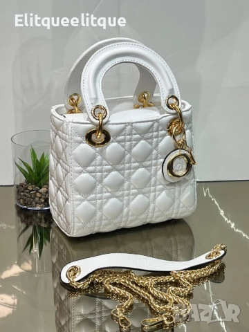 чанти Christian Dior , снимка 7 - Чанти - 52430679