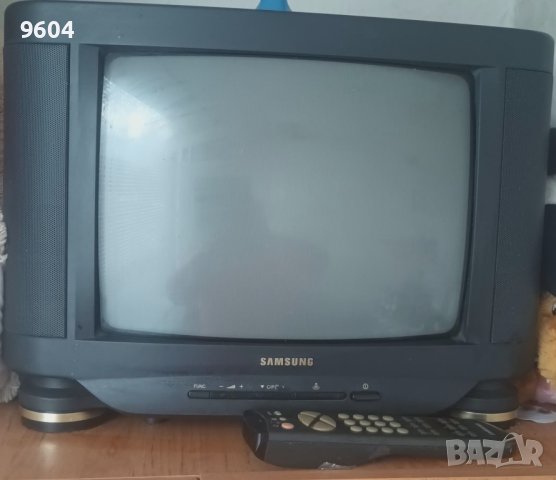 Телевизор  Samsung кинескопен, снимка 1 - Телевизори - 43209564