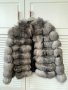 Продавам кожено палто от сребърна лисица 