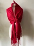 Наситено червен шал от 70 % пашмина и 30 % коприна, снимка 2
