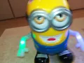 Танцуваща играчка-миньон на батерии-СВЕТИ СВИРИ ТАНЦУВА 1512241216, снимка 6
