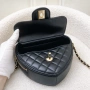 CHANEL чанта сърце, снимка 2
