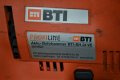 BTI -Bosch  24v sds+ акумулаторен немски перфоратор , снимка 3