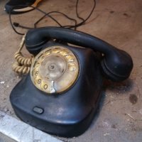 Стар телефон бакелит , снимка 2 - Антикварни и старинни предмети - 38048551