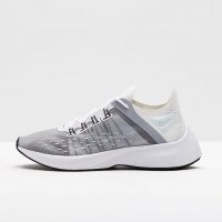 Дамски обувки NIKE Exp 14 / 2019 - ОРИГИНАЛ !!!, снимка 2 - Маратонки - 26538435