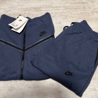 Нов мъжки син екип Nike tech fleece , снимка 1 - Спортни дрехи, екипи - 42484594