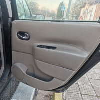 Renault Scenic 1.9 dCi 120hp 2004. На части , снимка 6 - Автомобили и джипове - 39131237