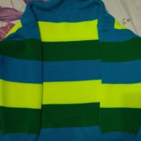 Дамско  цветно поло , снимка 1 - Блузи с дълъг ръкав и пуловери - 43957005