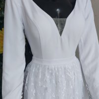 сватбена булчинска рокля с шлейф и ръкави, снимка 3 - Сватбени рокли - 39853055
