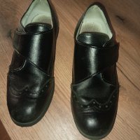Продавам детски обувки , снимка 1 - Детски обувки - 40413873