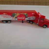 Камион Coca-cola, снимка 2 - Коли, камиони, мотори, писти - 37740561