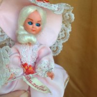 Сувенирна кукла bruxelles , снимка 14 - Колекции - 27658889