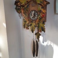 Стенен часовник с кукувица - Шварцвалд, снимка 6 - Антикварни и старинни предмети - 43360667